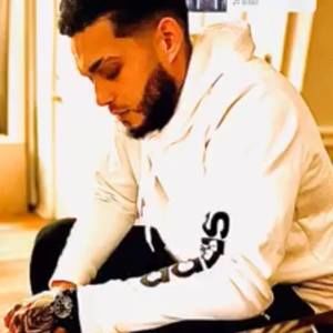 Meet your Posher, Jose